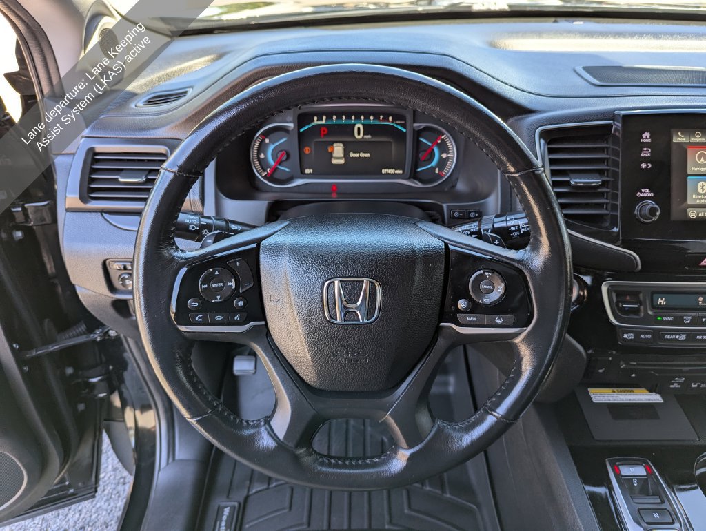 Used 2019 Honda Pilot Touring image 17