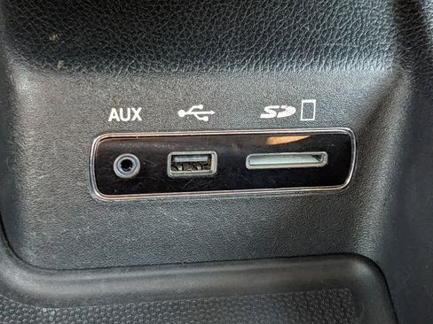 Used 2017 Dodge Durango GT w/ Premium Group image 28