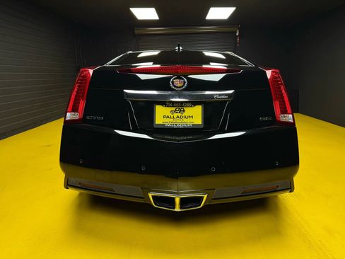 Used 2011 Cadillac CTS Premium image 5