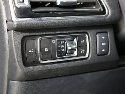 Used 2023 Lincoln Navigator Reserve AWD/4WD image 26