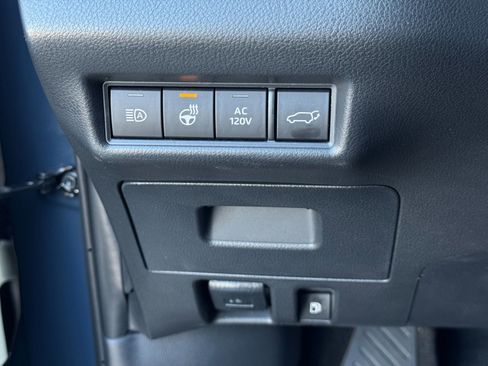 Used 2024 Toyota Grand Highlander AWD Hybrid image 19