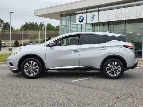 Used 2017 Nissan Murano S w/ Navigation Package image 2