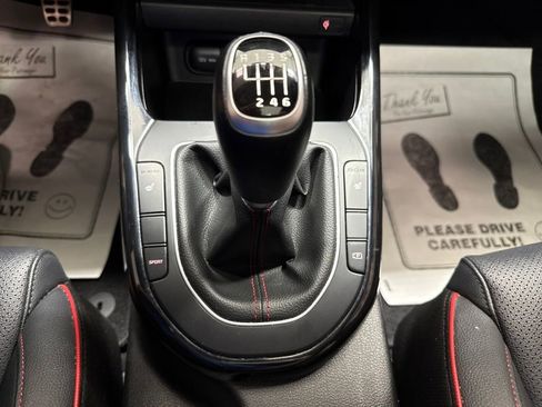 Used 2023 Kia Forte GT image 33