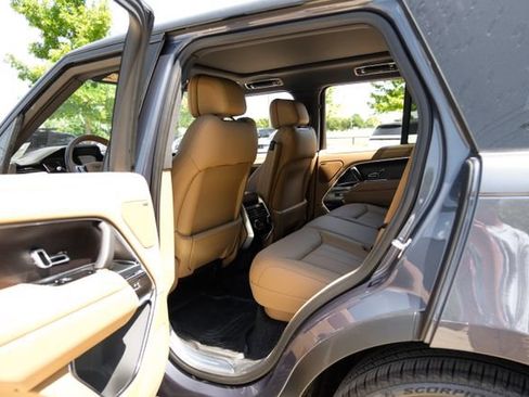 New 2026 Land Rover Range Rover SE AWD/4WD image 46