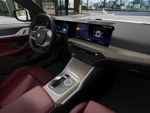 New 2025 BMW i4 eDrive40 image 14