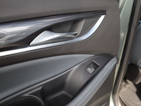 Used 2022 Buick Enclave Premium w/ Experience Buick Package image 39