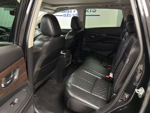 Used 2019 Nissan Murano Platinum image 28