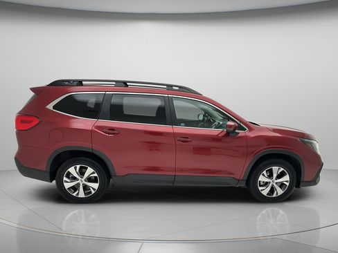 Used 2025 Subaru Ascent Premium AWD/4WD image 6