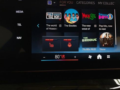 Used 2025 BMW X1 xDrive28i w/ Convenience Package image 17