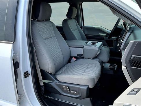 Used 2016 Ford F150 XLT w/ Equipment Group 302A Luxury RWD image 32