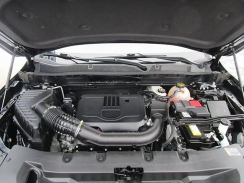 Used 2023 Chevrolet Blazer LT image 9