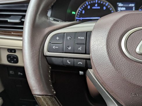 Used 2017 Lexus ES 350 w/ Premium Package image 23