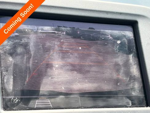 Used 2022 Chevrolet Equinox LS FWD image 25