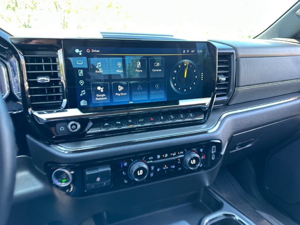 Used 2025 Chevrolet Silverado 1500 ZR2 w/ Technology Package AWD/4WD image 45