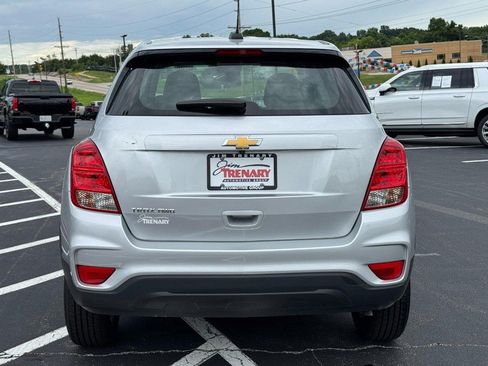 Used 2017 Chevrolet Trax LS AWD/4WD image 6