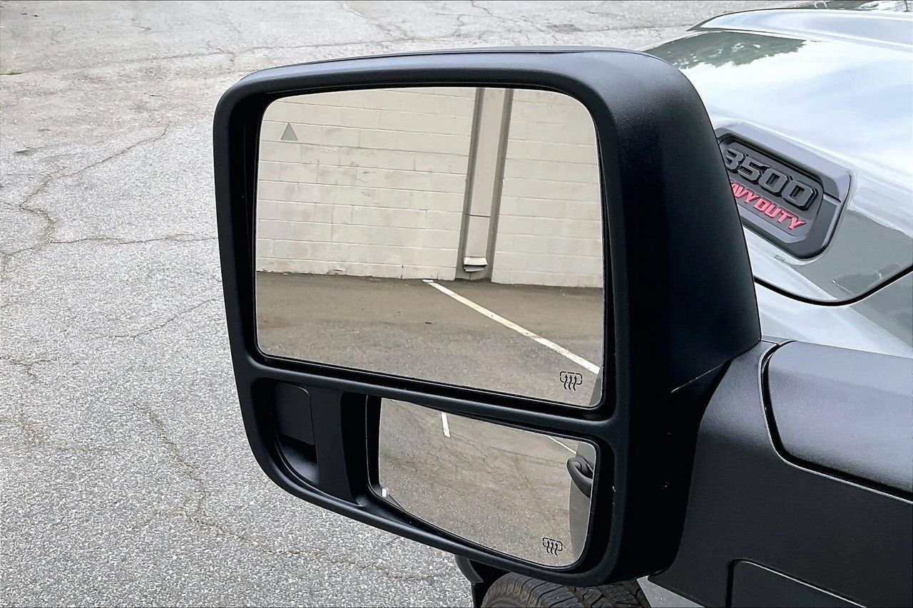 New 2026 RAM 3500 Big Horn AWD/4WD image 24