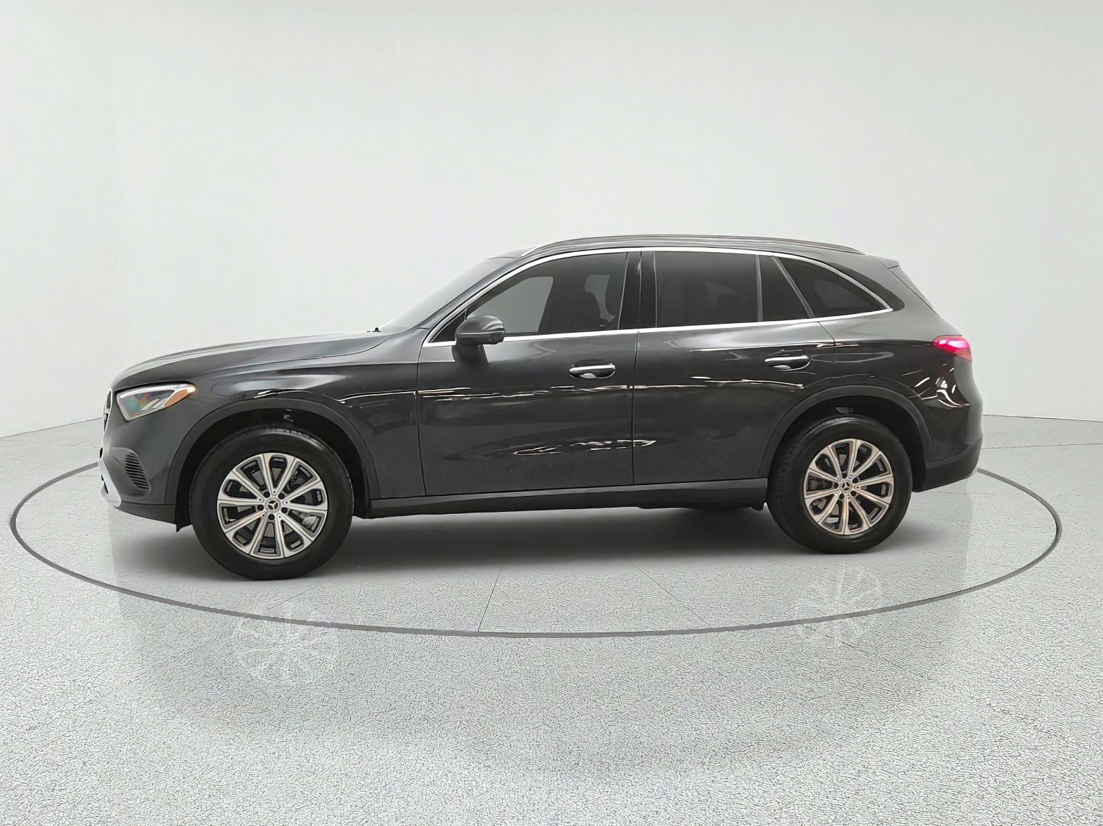 Certified 2026 Mercedes-Benz GLC 300 image 8