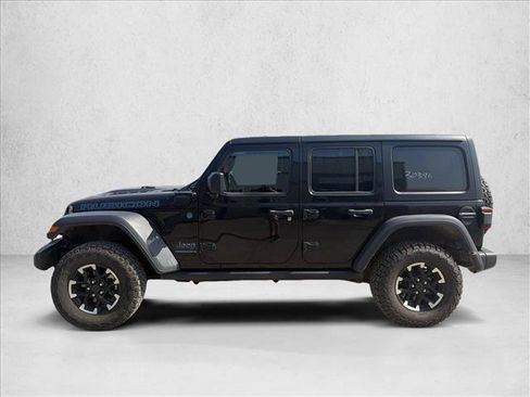 Used 2024 Jeep Wrangler Unlimited Rubicon 4xe AWD/4WD image 2