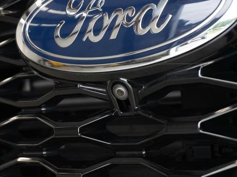 Used 2023 Ford Explorer ST w/ Equipment Group 401A AWD/4WD image 29