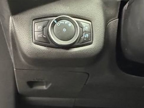 Used 2017 Ford Escape Titanium FWD image 27