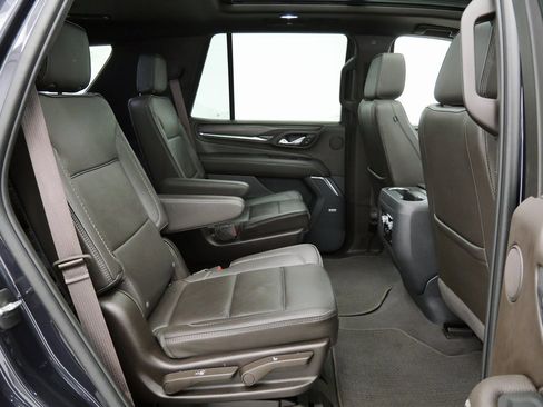 Used 2023 GMC Yukon Denali image 18