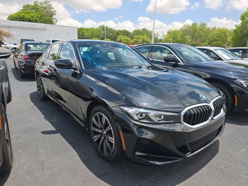 Used 2025 BMW 330i Sedan RWD image 1