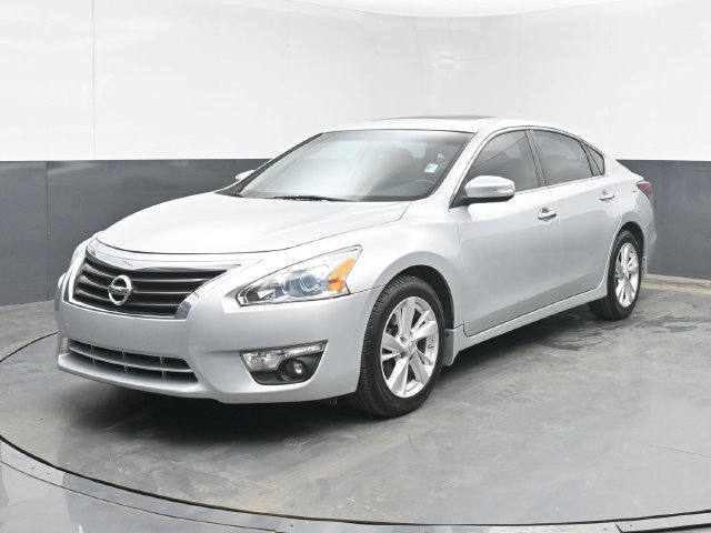 Used 2014 Nissan Altima 2.5 SV w/ Convenience Package FWD image 10