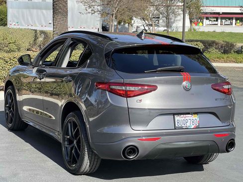 Used 2020 Alfa Romeo Stelvio Ti w/ Nero Edizione image 22
