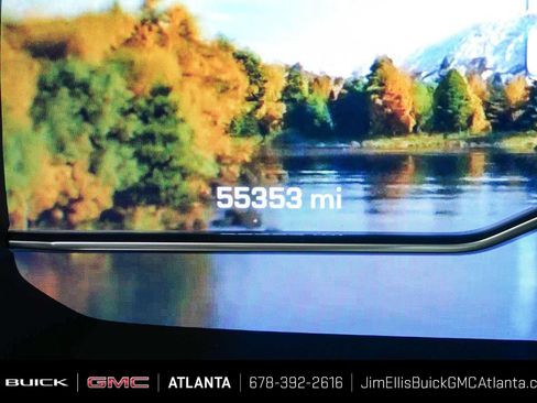 Certified 2023 Chevrolet Tahoe High Country w/ Premium Package 2 AWD/4WD image 9