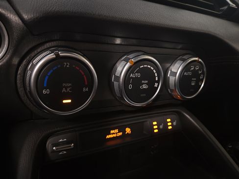 Used 2017 MAZDA MX-5 Miata RF Grand Touring image 24