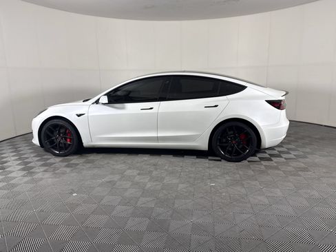 Used 2021 Tesla Model 3 Performance AWD/4WD image 2