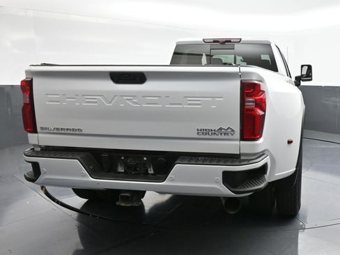 Used 2024 Chevrolet Silverado 3500 High Country w/ High Country Premium Package image 8