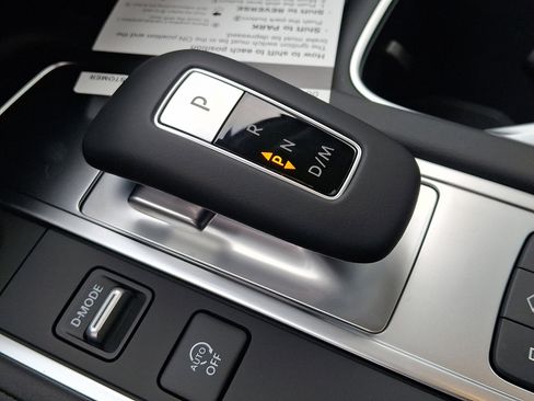 New 2026 INFINITI QX60 Luxe w/ Cargo Package AWD/4WD image 7