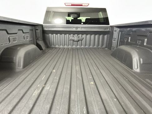 Used 2022 Chevrolet Silverado 1500 Custom AWD/4WD image 30