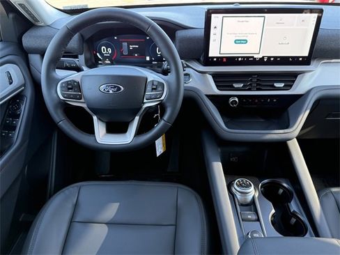 New 2026 Ford Explorer Active w/ Active Comfort Package image 14