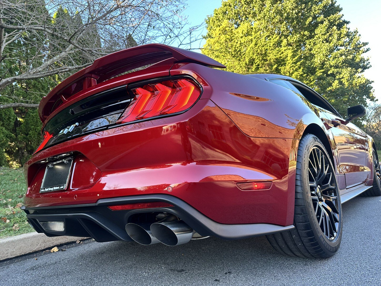 Used 2019 Ford Mustang GT Premium w/ GT Performance Package RWD image 49