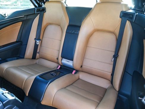 Used 2014 Mercedes-Benz E 550 Cabriolet image 21
