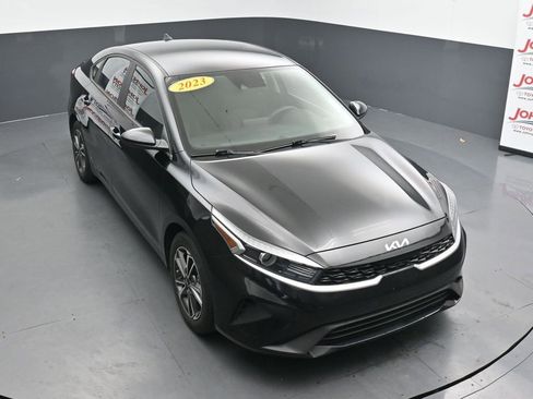 Used 2023 Kia Forte LXS FWD image 26