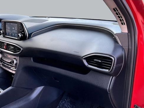 Used 2019 Hyundai Santa Fe SEL FWD image 18