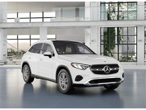 New 2025 Mercedes-Benz GLC 300 4MATIC image 10