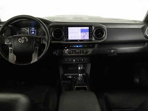 Used 2023 Toyota Tacoma TRD Sport w/ TRD Premium Sport Package image 18