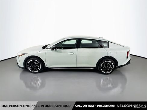 Used 2025 Kia K4 GT-Line FWD image 8