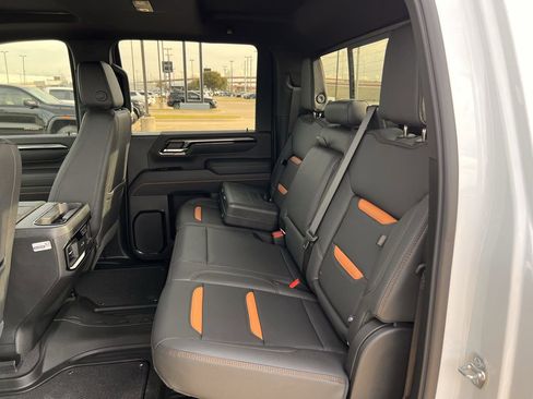 New 2026 GMC Sierra 2500 AT4 w/ AT4 Premium Plus Package image 28