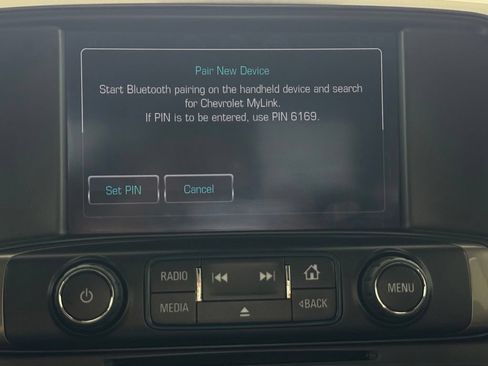 Used 2015 Chevrolet Silverado 1500 High Country w/ High Country Premium Package AWD/4WD image 23