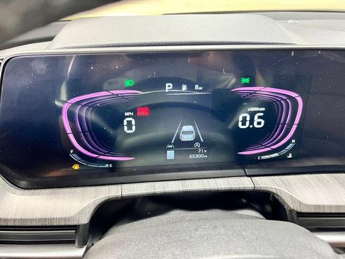 Used 2023 Kia Telluride EX w/ EX Captain's Chair Package AWD/4WD image 26