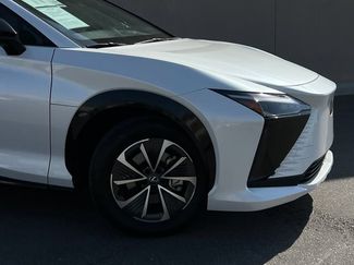 Used 2025 Lexus RZ 300e FWD video 2