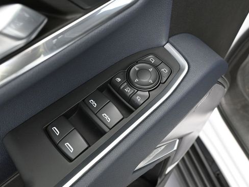 Used 2024 Chevrolet Silverado 2500 High Country w/ Technology Package image 23