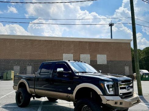 Used 2014 Ford F250 King Ranch w/ FX4 Off-Road Package AWD/4WD image 1