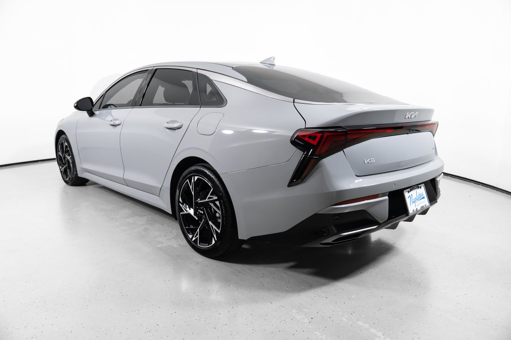 Used 2025 Kia K5 GT-Line AWD/4WD image 10