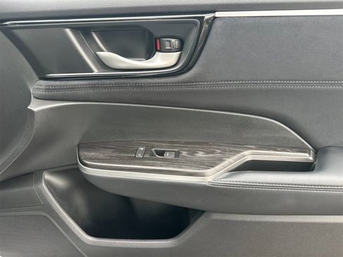 Used 2018 Honda Clarity Touring image 18